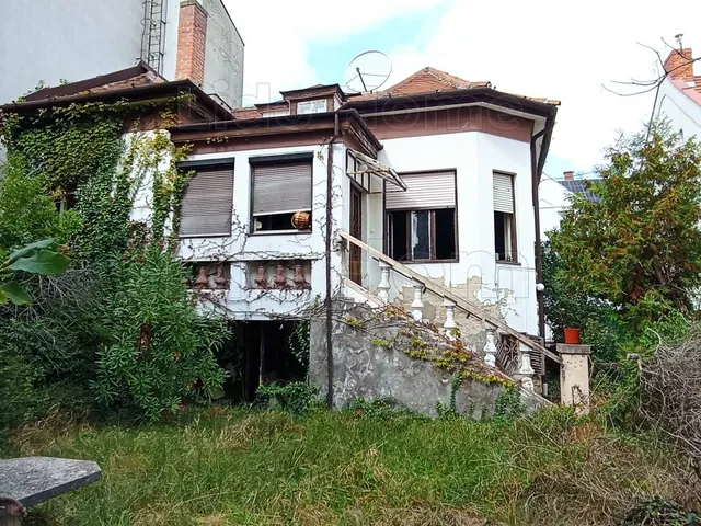Eladó ház Keszthely 243 nm