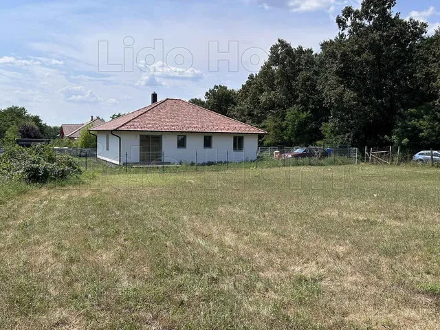 Eladó telek Gyenesdiás 1040 nm