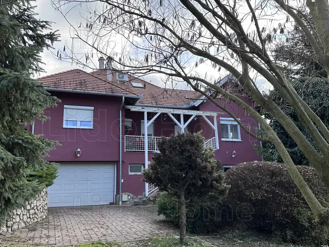 Eladó ház Keszthely, Kertváros 277 nm