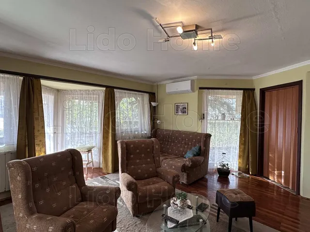 Eladó ház Marcali 195 nm