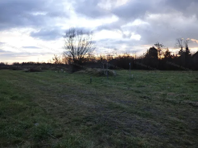 Eladó telek Sárvár 739 nm