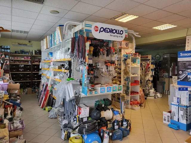 Eladó kereskedelmi és ipari ingatlan Gyenesdiás, Felsőgyenes 224 nm