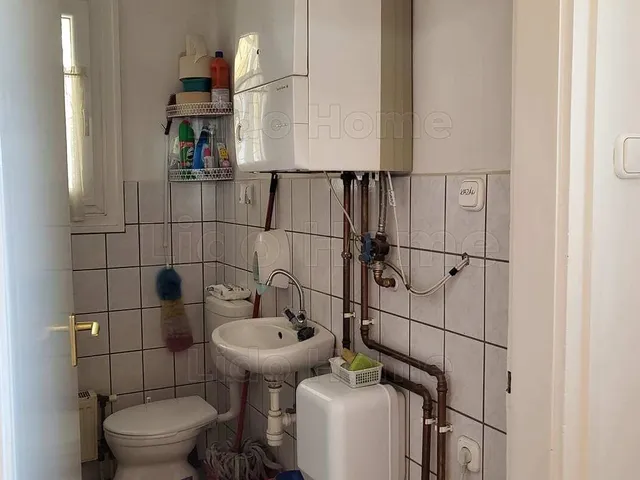 Eladó kereskedelmi és ipari ingatlan Gyenesdiás, Felsőgyenes 224 nm