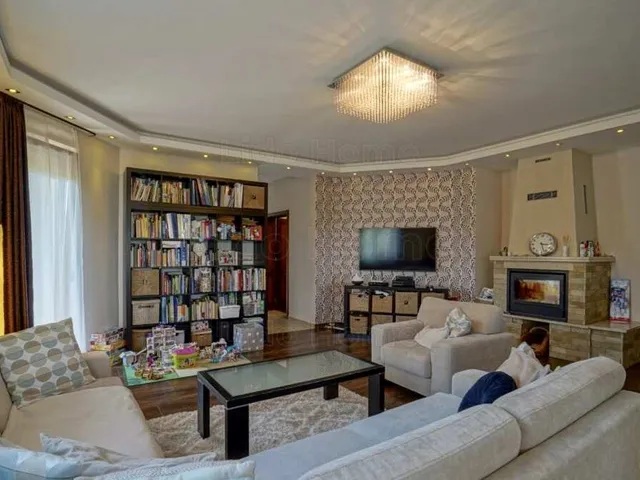 Eladó ház Hévíz 225 nm