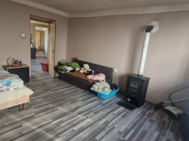 Eladó ház Főnyed 100 nm