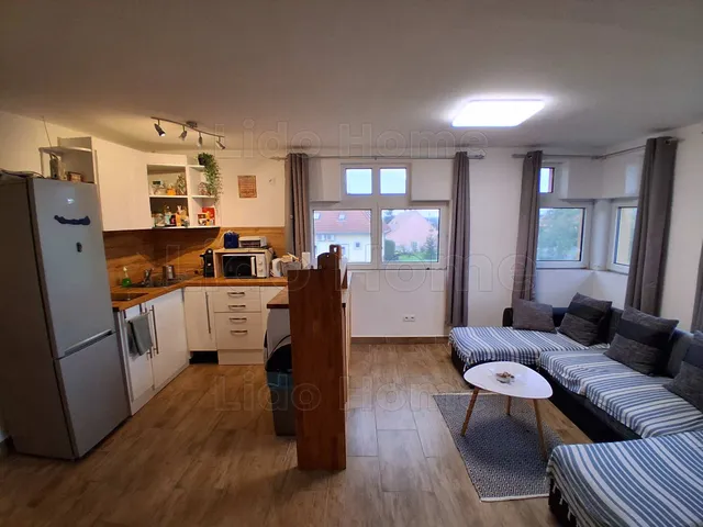 Eladó lakás Vonyarcvashegy 63 nm