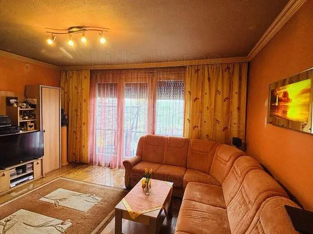 Eladó üdülő és hétvégi ház Keszthely 90 nm