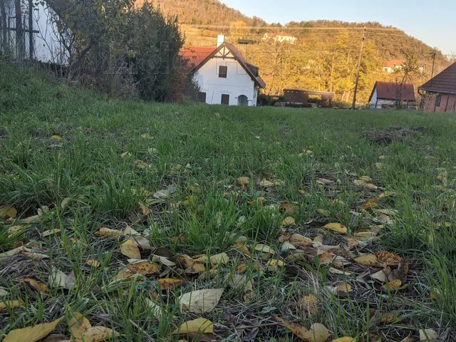 Eladó telek Szigliget 2126 nm