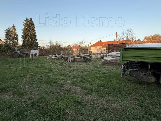 Eladó telek Kehidakustány 1092 nm