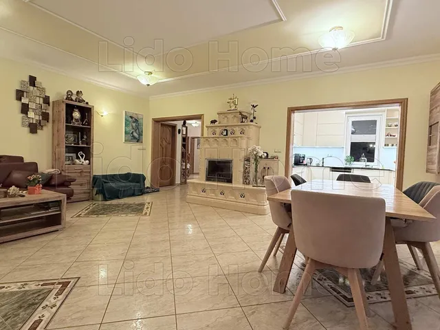 Eladó ház Balatonszentgyörgy 236 nm