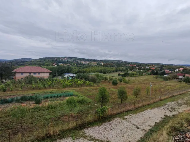 Eladó telek Keszthely, Kertváros 1192 nm