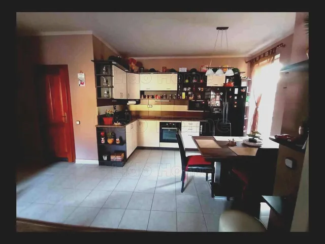 Eladó lakás Kehidakustány 90 nm