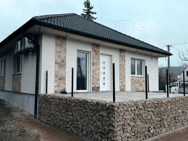 Eladó ház Vonyarcvashegy 72 nm