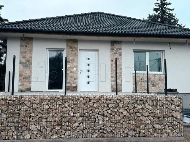 Eladó ház Vonyarcvashegy 72 nm