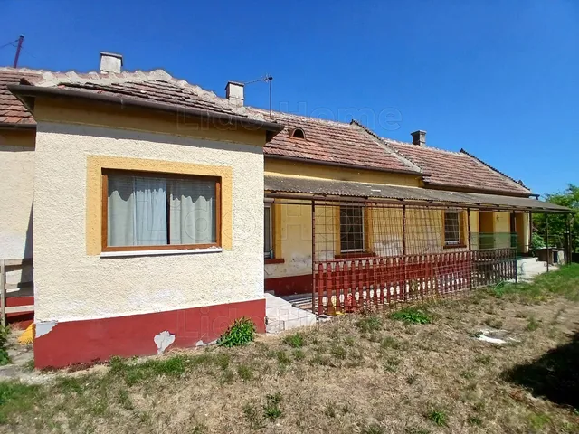 Eladó ház Lesencetomaj 93 nm