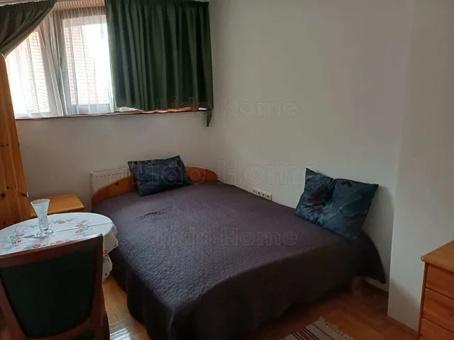 Eladó lakás Alsópáhok 71 nm