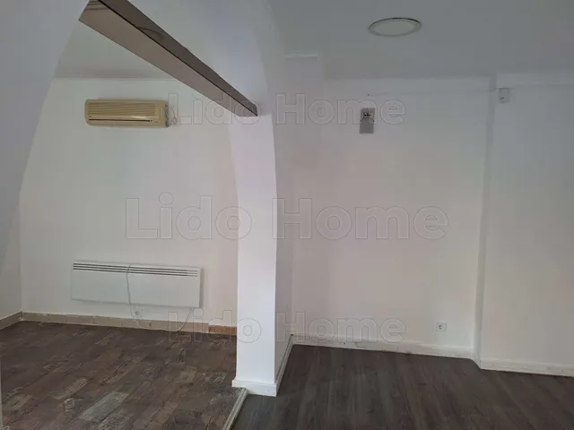 Kiadó kereskedelmi és ipari ingatlan Keszthely 25 nm