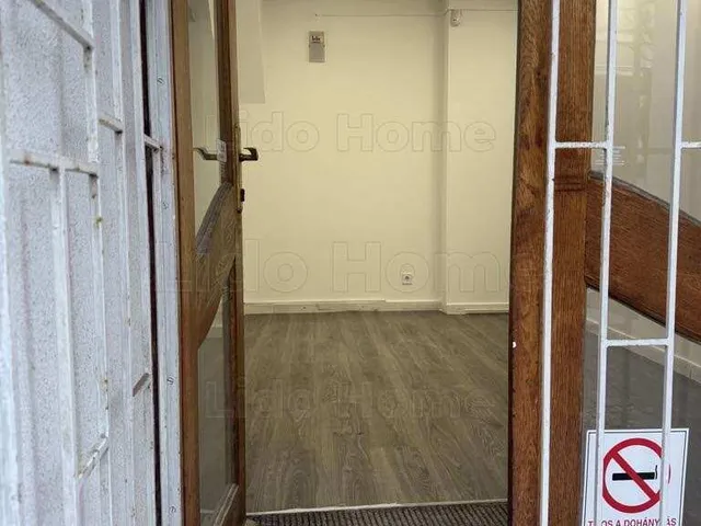 Kiadó kereskedelmi és ipari ingatlan Keszthely 25 nm