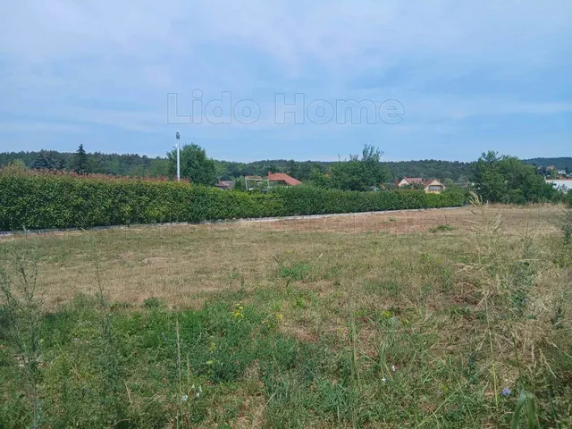 Eladó telek Gyenesdiás 1212 nm