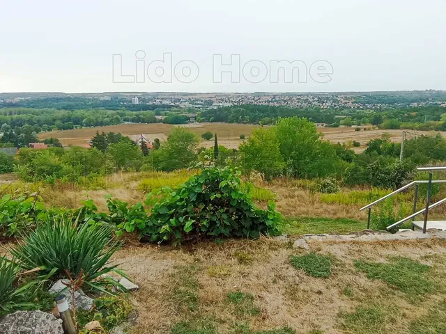 Eladó lakás Keszthely, Kertváros 65 nm
