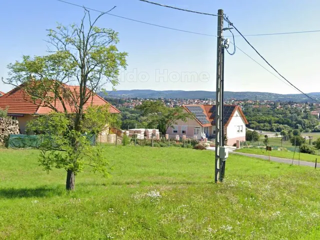 Eladó telek Felsőpáhok 760 nm