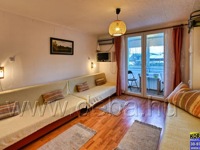 Eladó üdülő és hétvégi ház Balatonlelle 24 nm