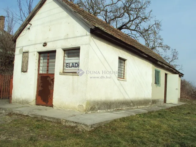 Eladó ház Csősz 40 nm