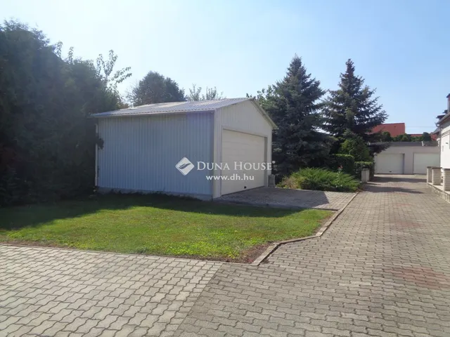 Eladó ház Székesfehérvár 176 nm