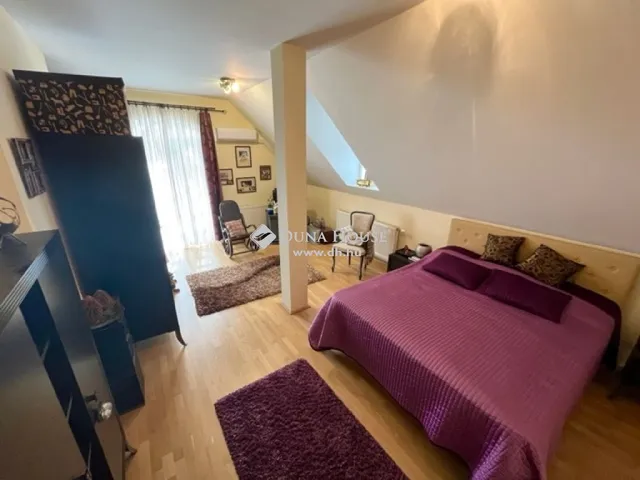 Eladó ház Balatonalmádi 270 nm