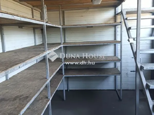 Eladó kereskedelmi és ipari ingatlan Zalaegerszeg 870 nm