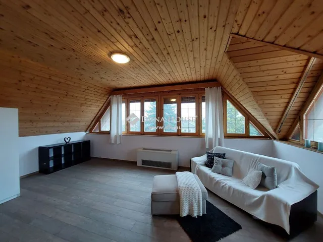 Eladó ház Székesfehérvár, Öreghegy 350 nm