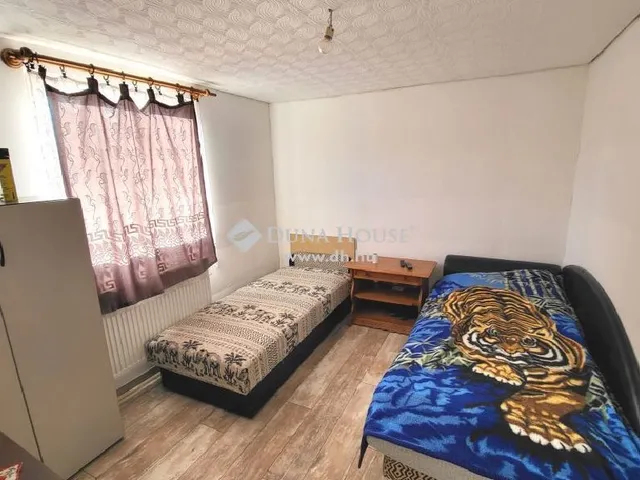 Eladó ház Baracska 157 nm