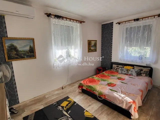 Eladó ház Baracska 157 nm