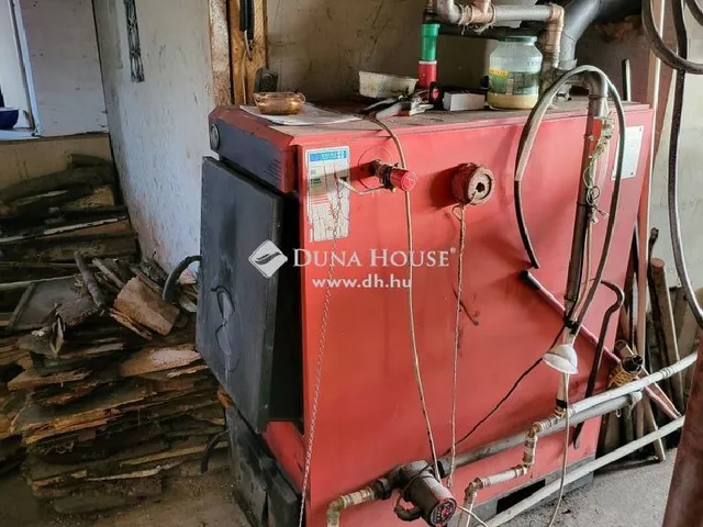 Eladó ház Baracska 157 nm