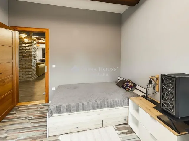 Eladó ház Polgárdi 335 nm