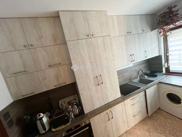 Eladó ház Székesfehérvár, Öreghegy 188 nm