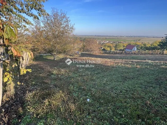 Eladó telek Iszkaszentgyörgy 793 nm