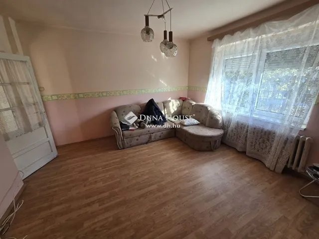 Eladó ház Mezőszentgyörgy 82 nm