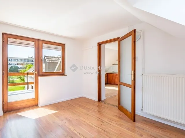 Eladó ház Székesfehérvár, Belváros 265 nm