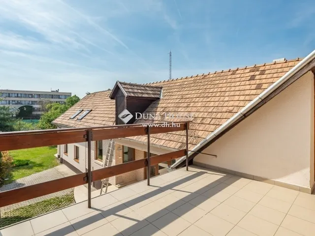 Eladó ház Székesfehérvár, Belváros 265 nm