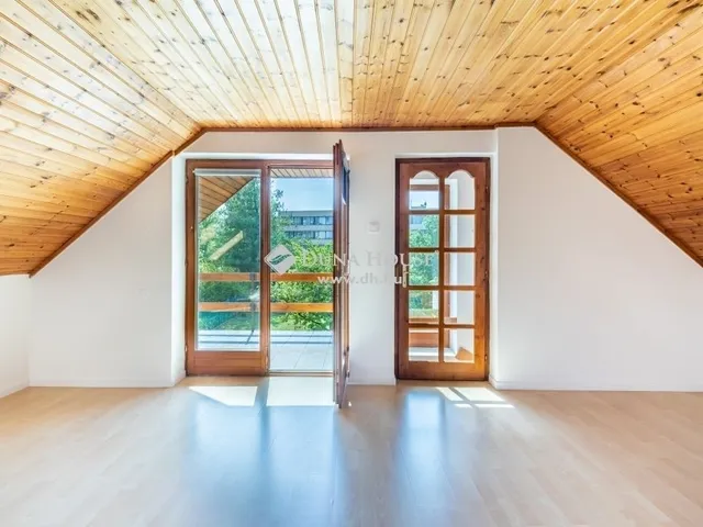 Eladó ház Székesfehérvár, Belváros 265 nm