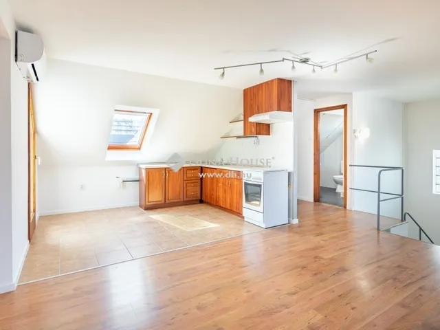 Eladó ház Székesfehérvár, Belváros 265 nm