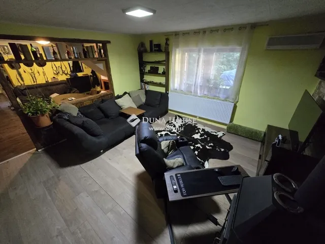 Eladó ház Vértesboglár 147 nm