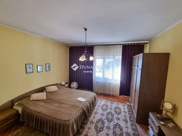 Eladó ház Velence 140 nm