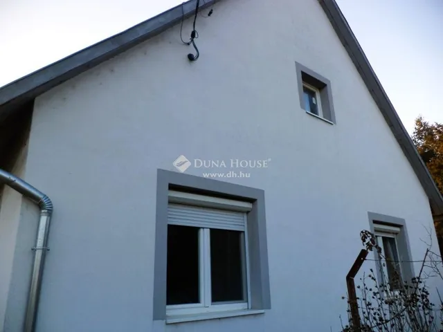 Eladó ház Kápolnásnyék 90 nm