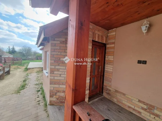 Eladó ház Pákozd 86 nm