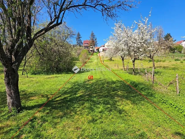 Eladó telek Székesfehérvár, Öreghegy 700 nm
