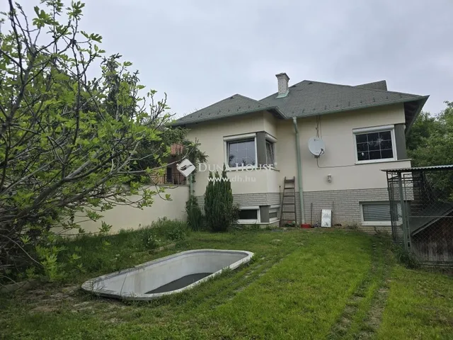 Eladó ház Székesfehérvár 321 nm