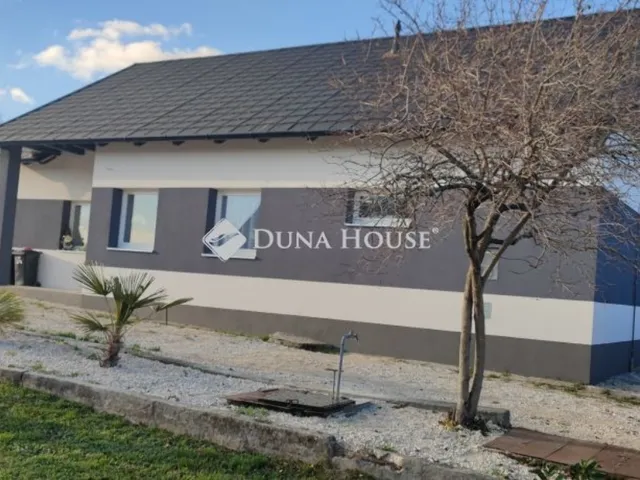 Eladó ház Bodajk 72 nm