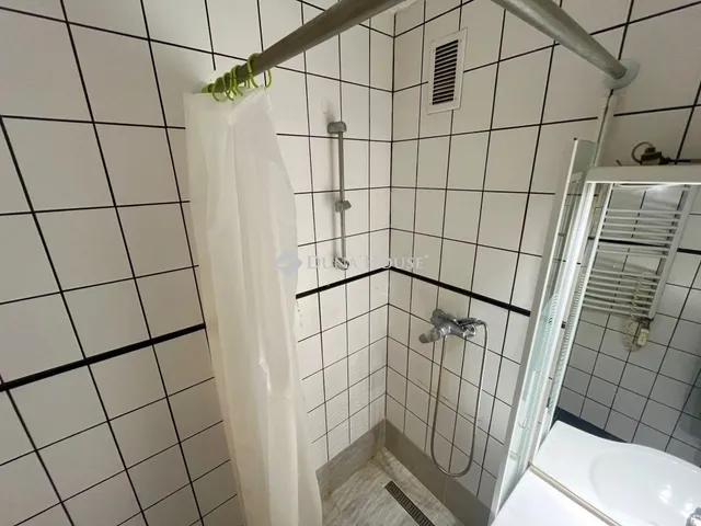 Eladó lakás Székesfehérvár, Belváros 61 nm